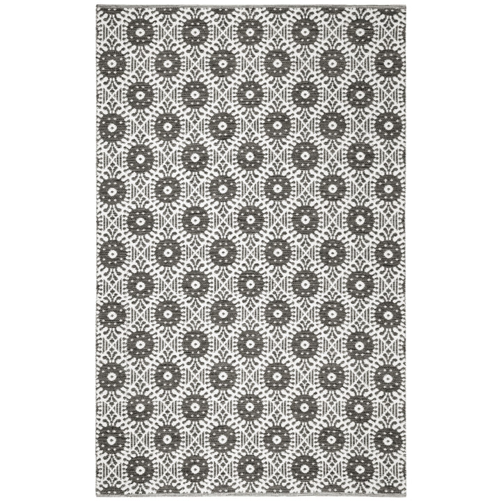 SAFAVIEH Montauk MTK612A Handwoven Black / Ivory Rug Image 4