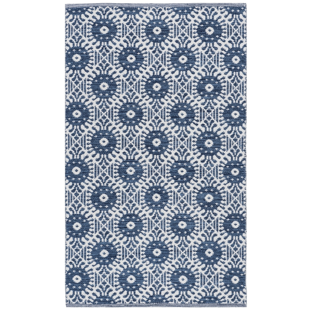 SAFAVIEH Montauk MTK612C Handwoven Navy / Ivory Rug Image 5