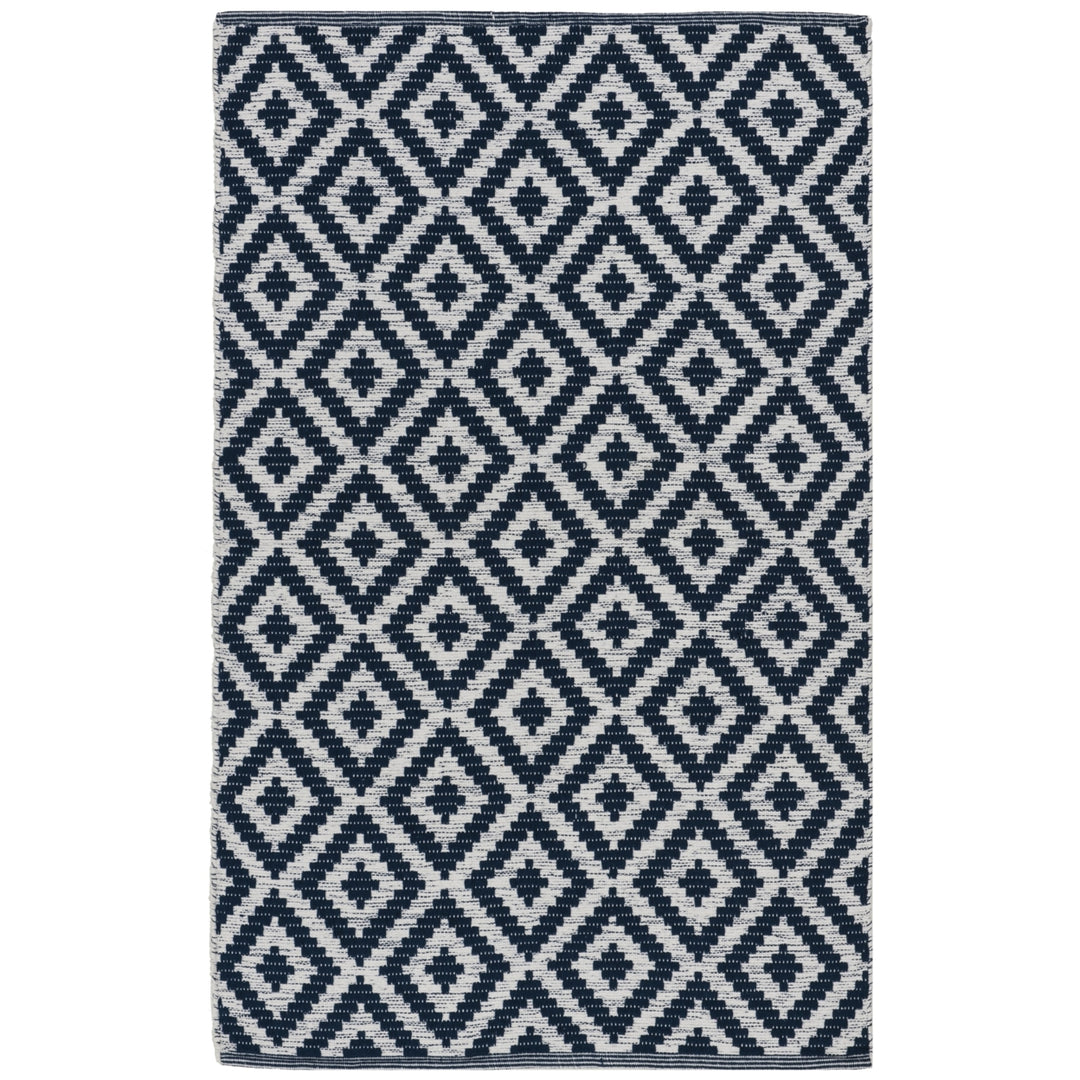 SAFAVIEH Montauk MTK613C Handwoven Navy / Ivory Rug Image 6