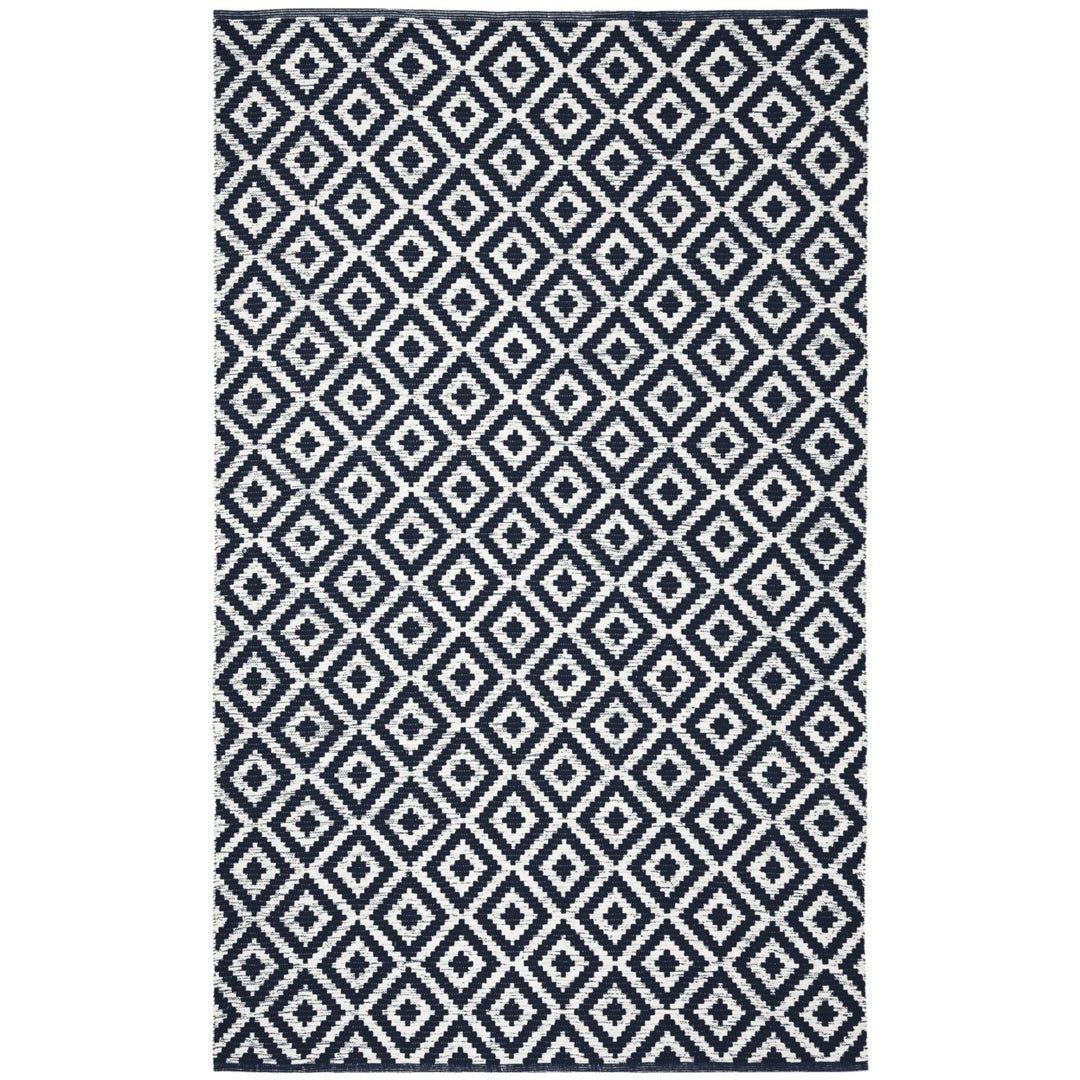 SAFAVIEH Montauk MTK613C Handwoven Navy / Ivory Rug Image 7