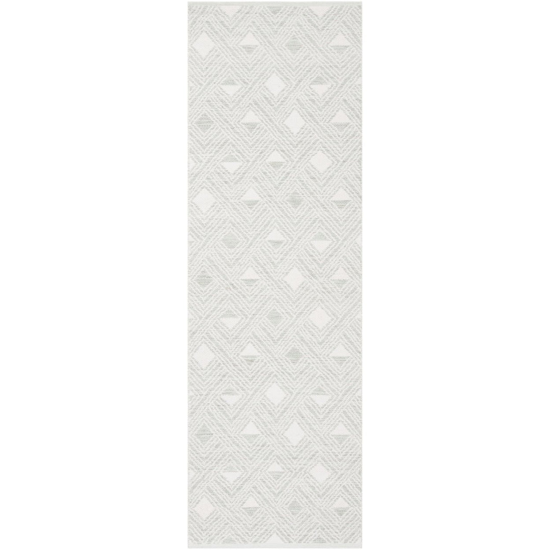 SAFAVIEH Montauk MTK614G Light Green / Ivory Rug Image 1