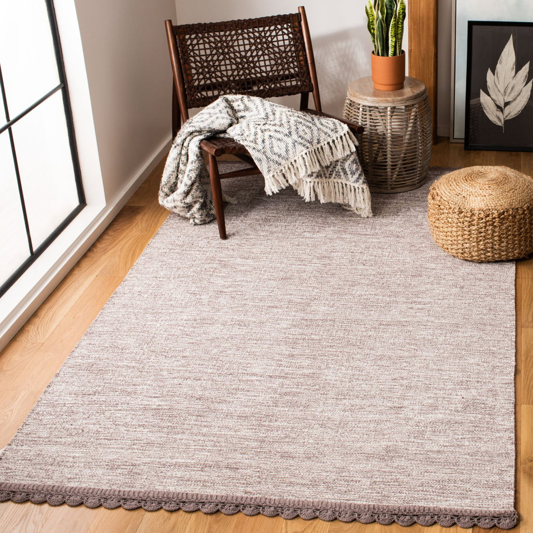 SAFAVIEH Montauk Collection MTK615M Handwoven Grey Rug Image 1