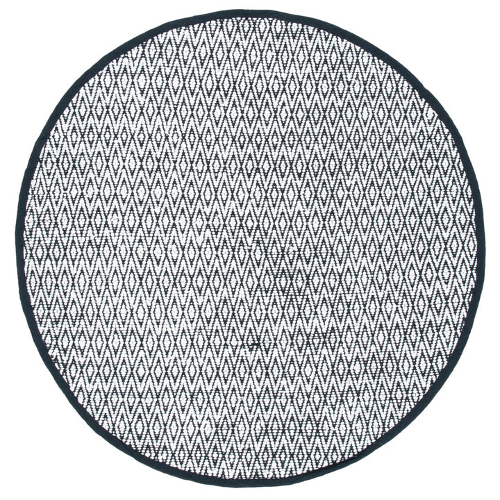 SAFAVIEH Montauk MTK621A Handwoven Ivory / Black Rug Image 1