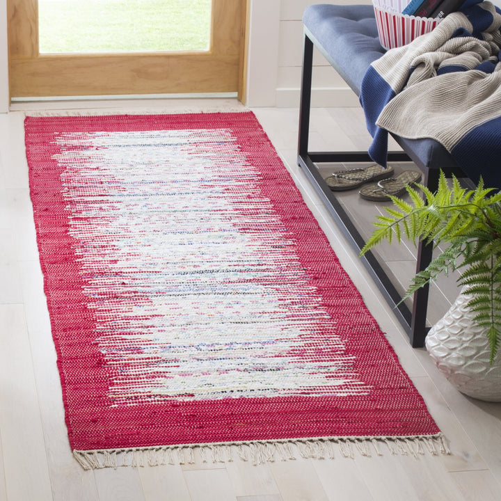 SAFAVIEH Montauk MTK711B Handwoven Ivory / Red Rug Image 3