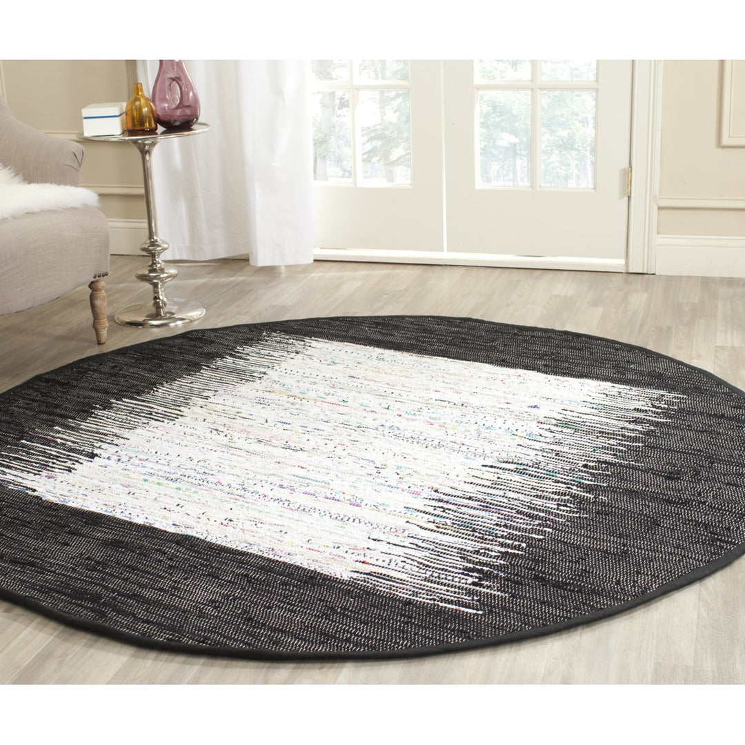 SAFAVIEH Montauk MTK711H Handwoven Ivory / Black Rug Image 2