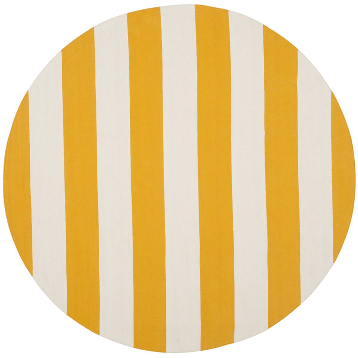 SAFAVIEH Montauk MTK712A Handwoven Yellow / Ivory Rug Image 7