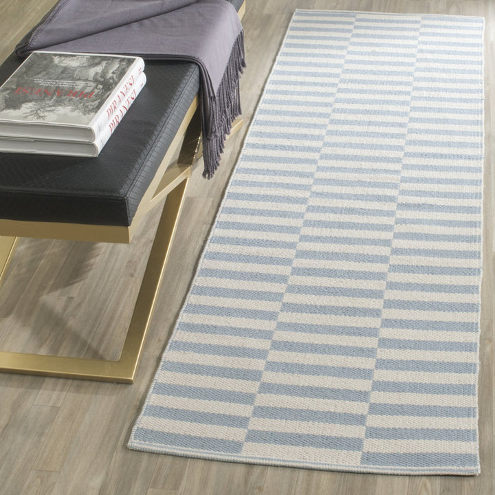 SAFAVIEH Montauk MTK715B Handwoven Ivory /Light Blue Rug Image 2