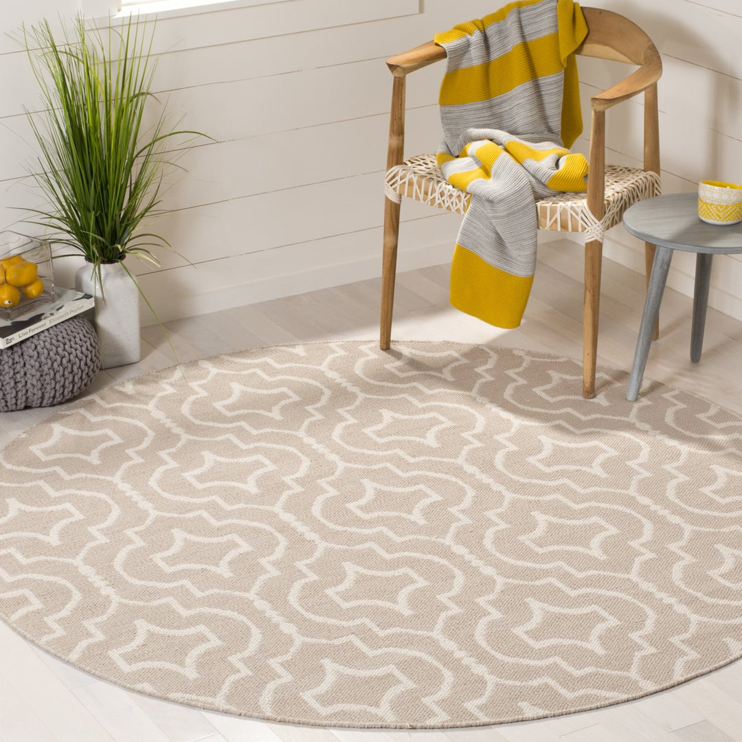 SAFAVIEH Montauk MTK722A Handwoven Grey / Ivory Rug Image 2