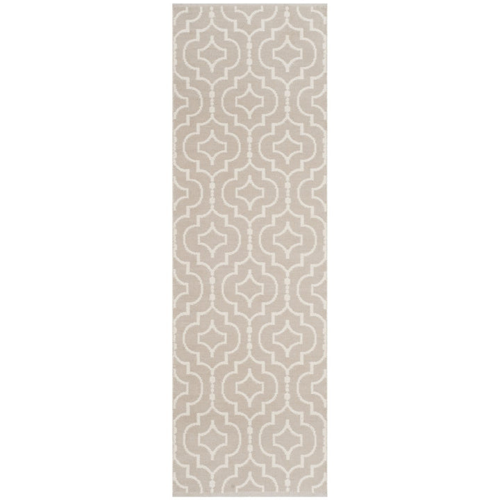 SAFAVIEH Montauk MTK722A Handwoven Grey / Ivory Rug Image 1