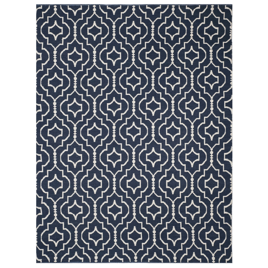 SAFAVIEH Montauk MTK722H Handwoven Navy / Ivory Rug Image 1