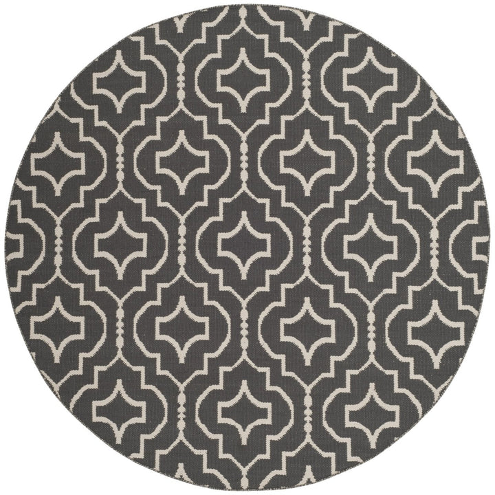 SAFAVIEH Montauk MTK722E Handwoven Dark Grey / Ivory Rug Image 1