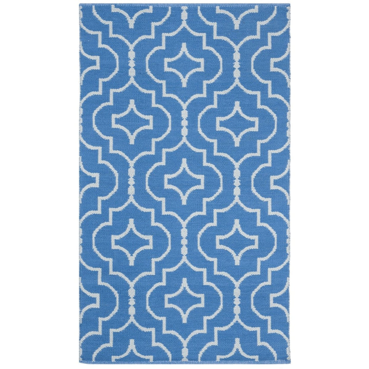 SAFAVIEH Montauk MTK722C Handwoven Blue / Ivory Rug Image 1