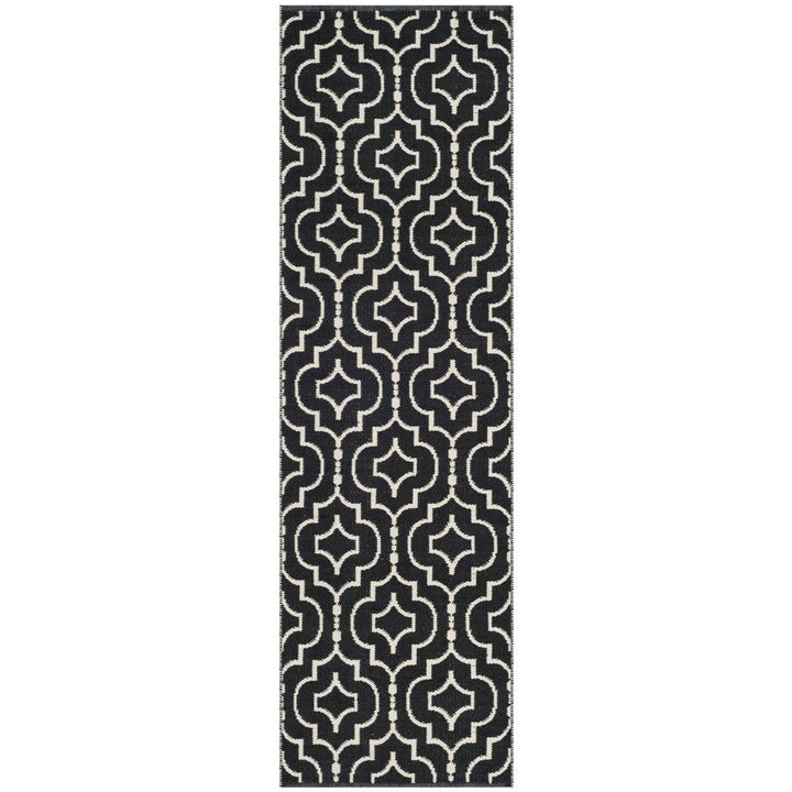 SAFAVIEH Montauk MTK722D Handwoven Black / Ivory Rug Image 1