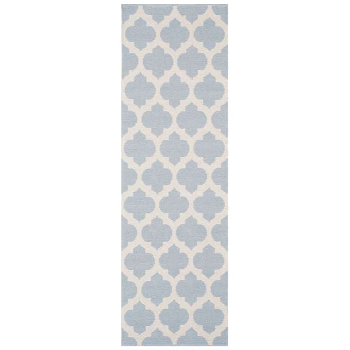 SAFAVIEH Montauk MTK723K Handwoven Light Blue /Ivory Rug Image 1