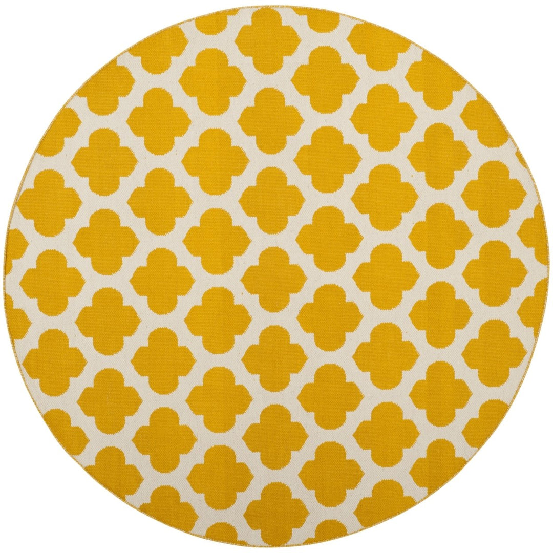 SAFAVIEH Montauk MTK723J Handwoven Yellow / Ivory Rug Image 1