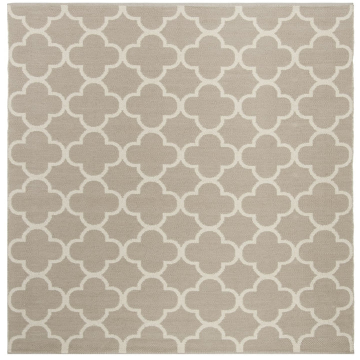 SAFAVIEH Montauk MTK725A Handwoven Grey / Ivory Rug Image 1