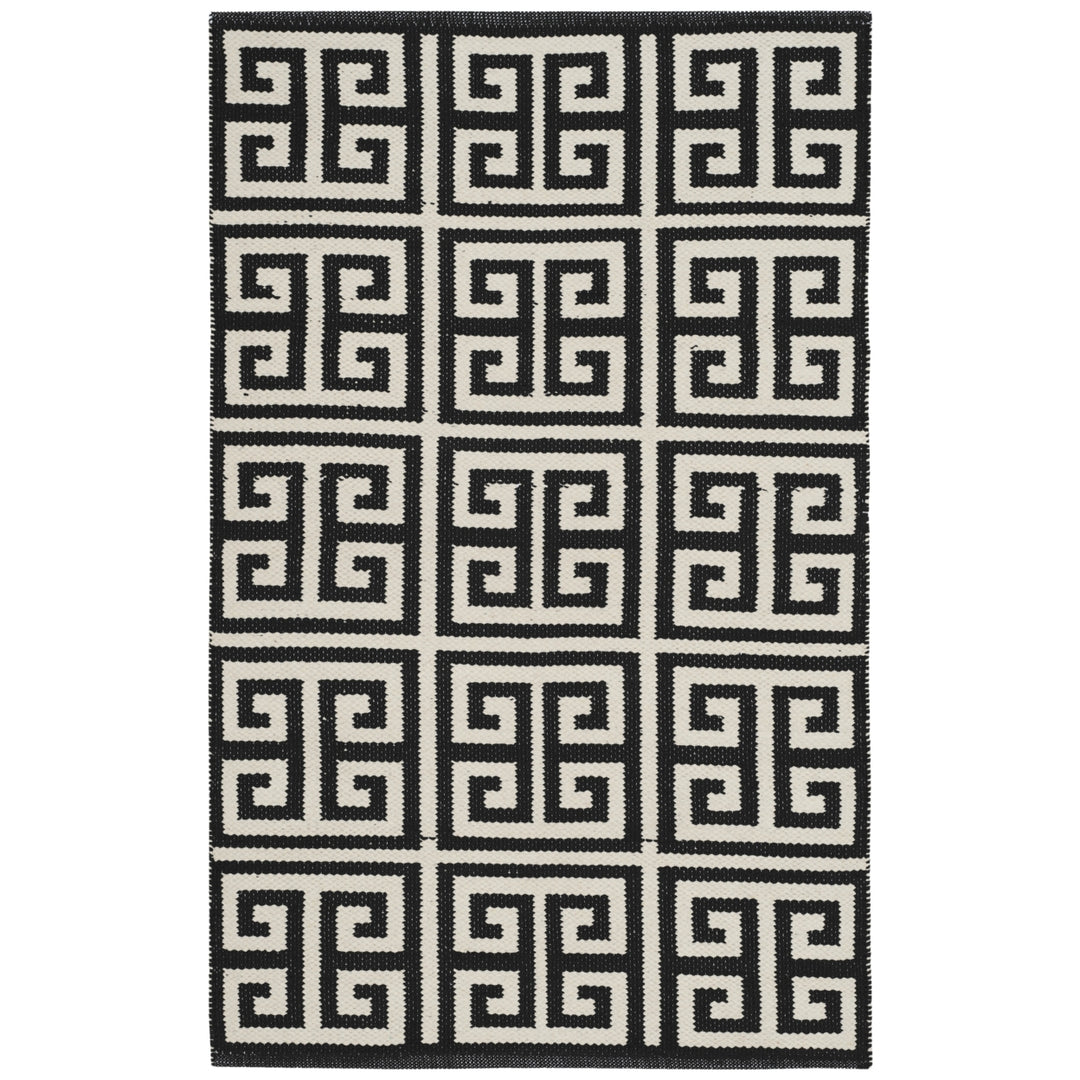 SAFAVIEH Montauk MTK724D Handwoven Black / Ivory Rug Image 9