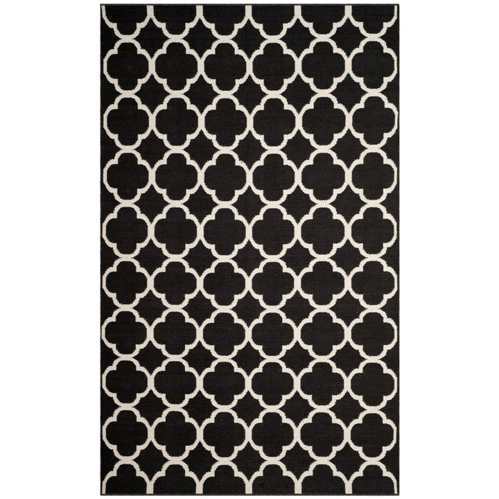 SAFAVIEH Montauk MTK725D Handwoven Black / Ivory Rug Image 1