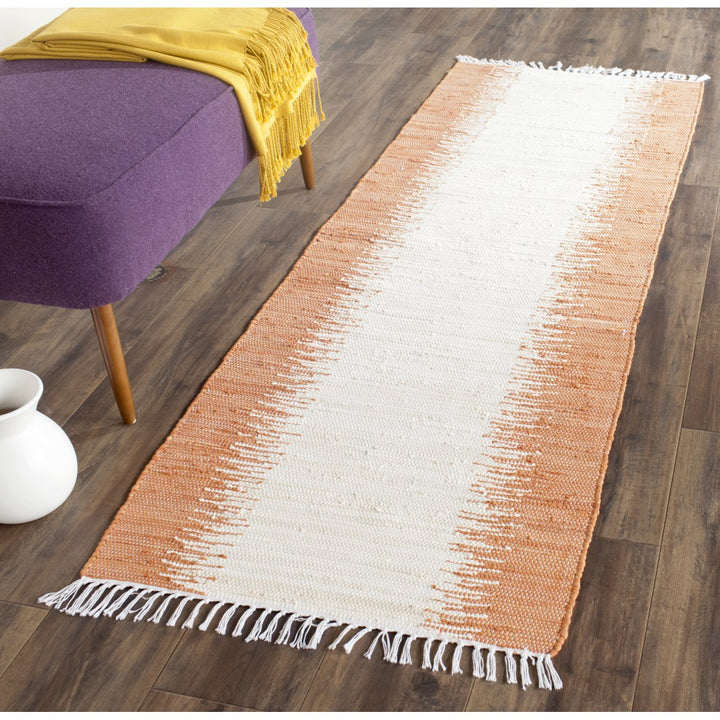 SAFAVIEH Montauk Collection MTK751C Handwoven Orange Rug Image 3