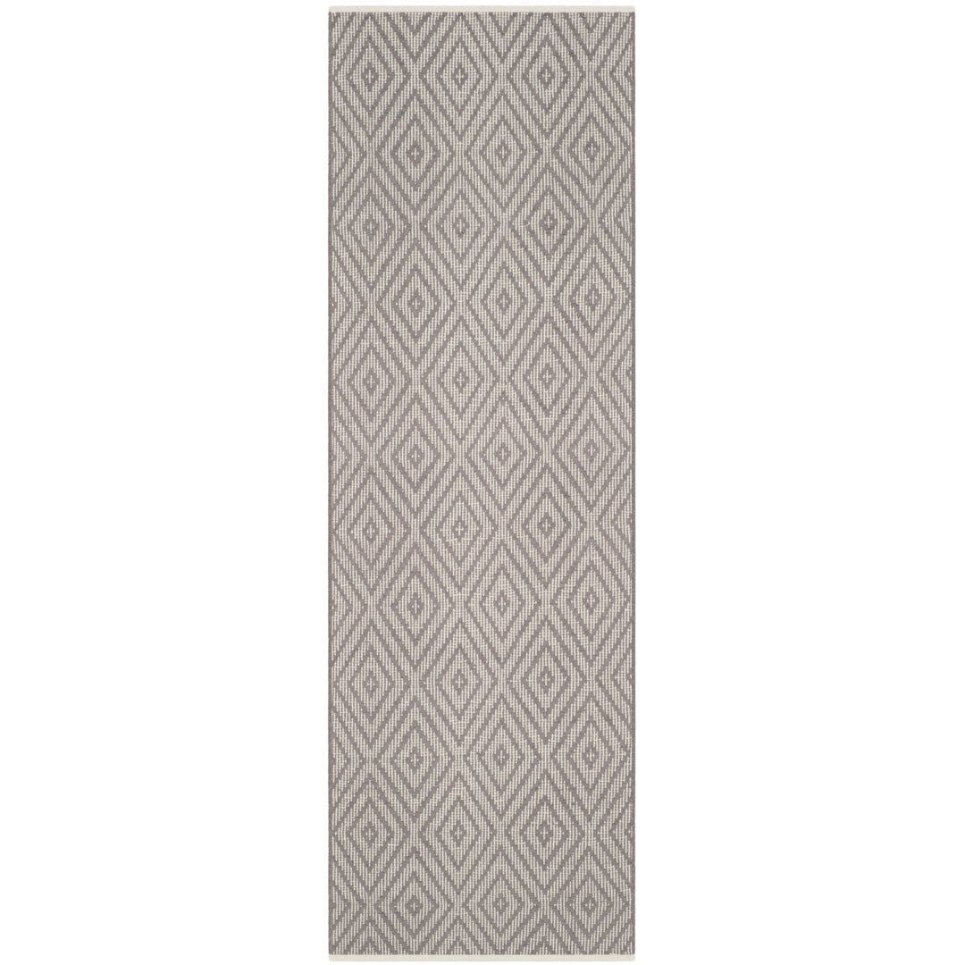 SAFAVIEH Montauk MTK811A Handwoven Grey / Ivory Rug Image 3