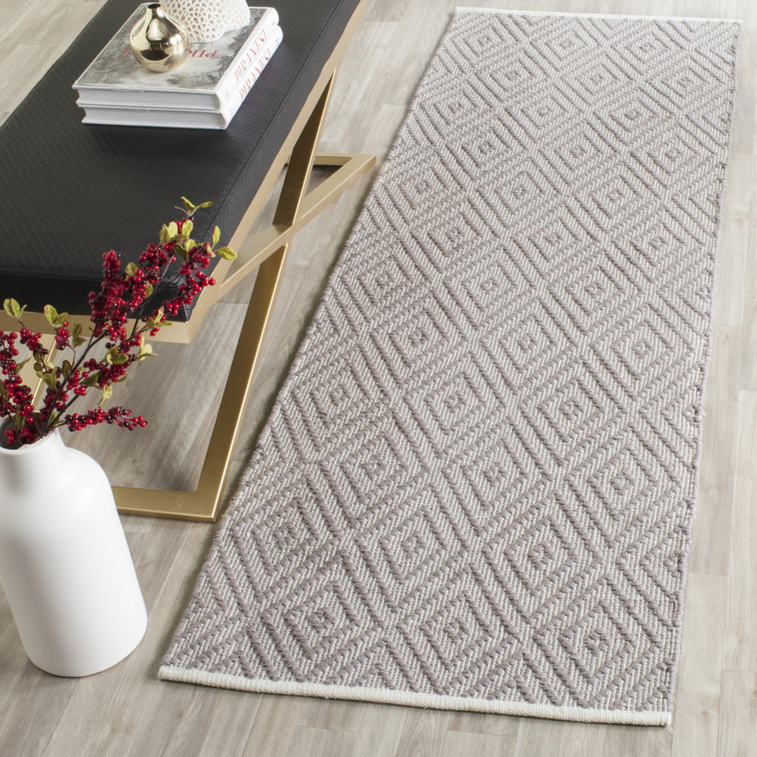 SAFAVIEH Montauk MTK811A Handwoven Grey / Ivory Rug Image 11