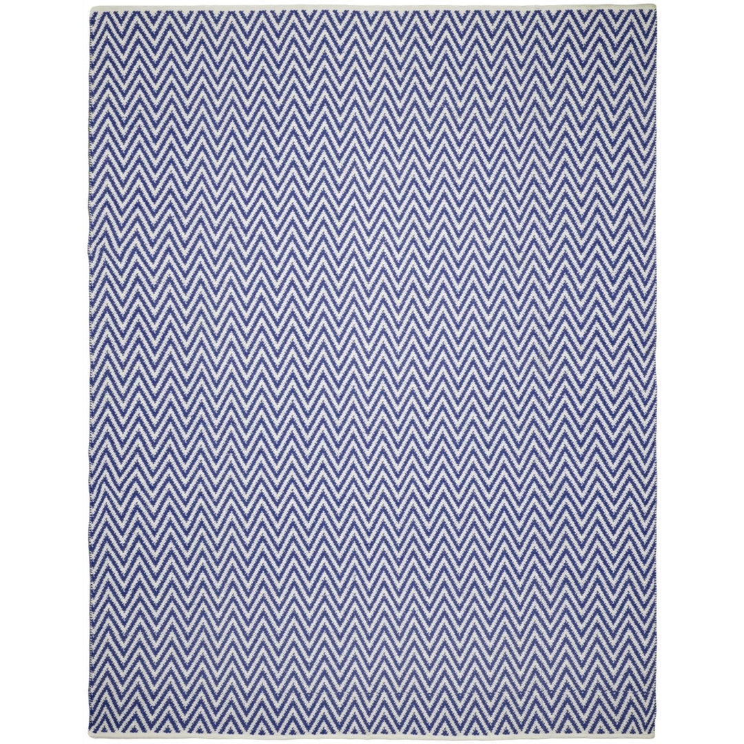 SAFAVIEH Montauk MTK812C Handwoven Navy / Ivory Rug Image 1