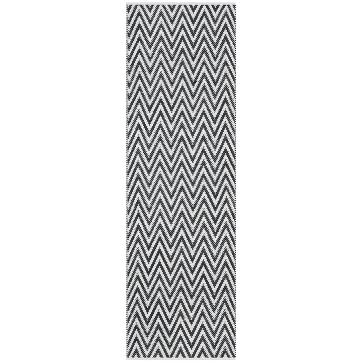 SAFAVIEH Montauk MTK812D Handwoven Black / Ivory Rug Image 3