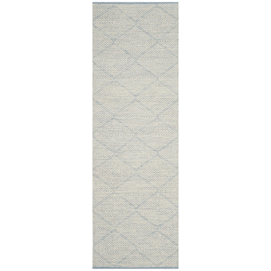 SAFAVIEH Montauk MTK821B Handwoven Light Blue Rug Image 4