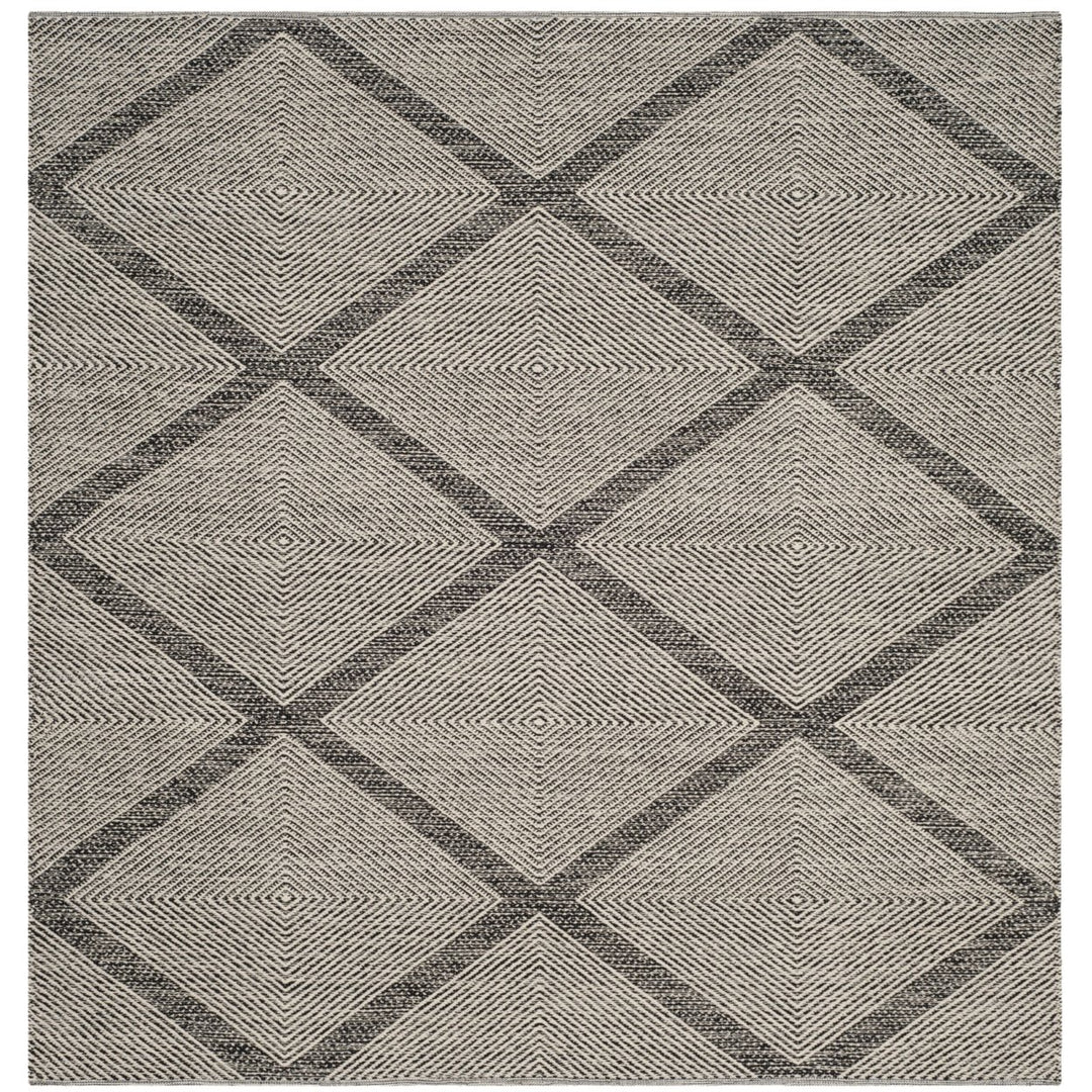 SAFAVIEH Montauk Collection MTK821D Handwoven Black Rug Image 9