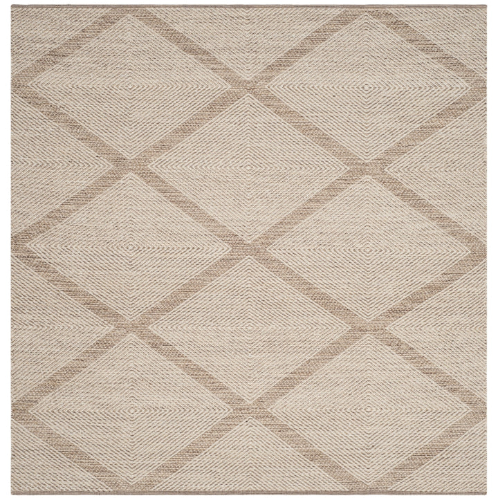 SAFAVIEH Montauk Collection MTK821E Handwoven Beige Rug Image 10