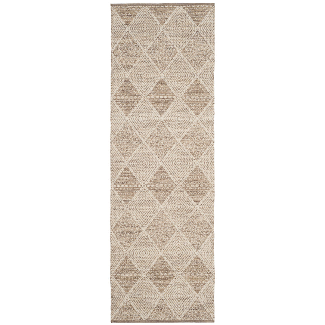 SAFAVIEH Montauk Collection MTK822E Handwoven Beige Rug Image 5