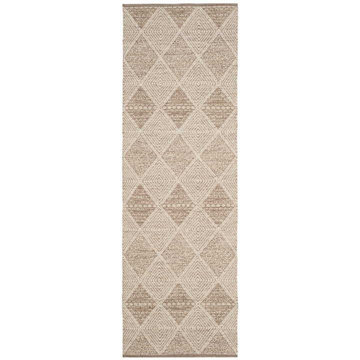 SAFAVIEH Montauk Collection MTK822E Handwoven Beige Rug Image 5