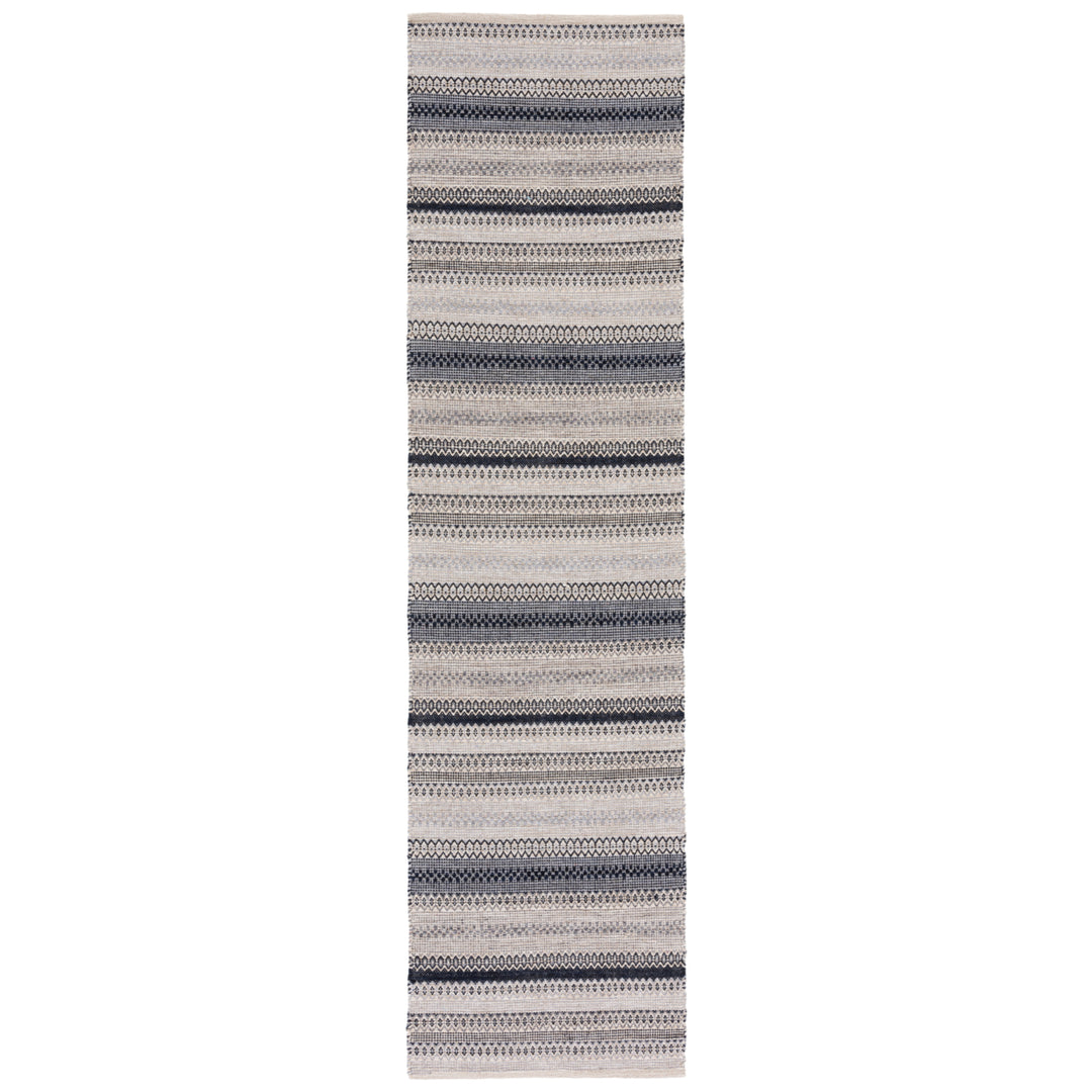 SAFAVIEH Montauk MTK851H Handwoven Grey / Black Rug Image 4