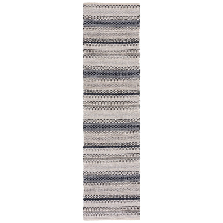 SAFAVIEH Montauk MTK851H Handwoven Grey / Black Rug Image 1