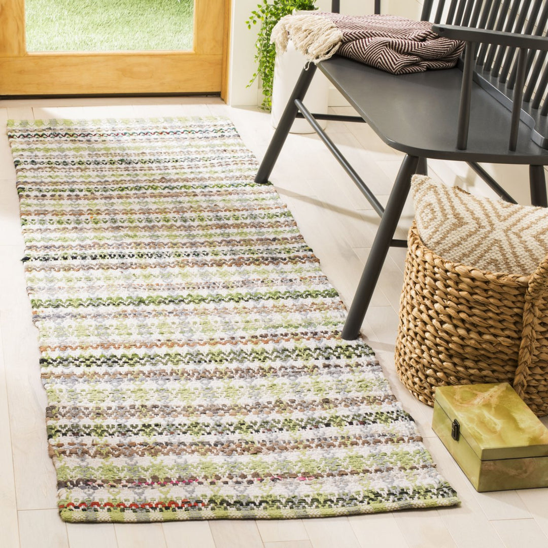 SAFAVIEH Montauk MTK950G Handwoven Green / Multi Rug Image 2