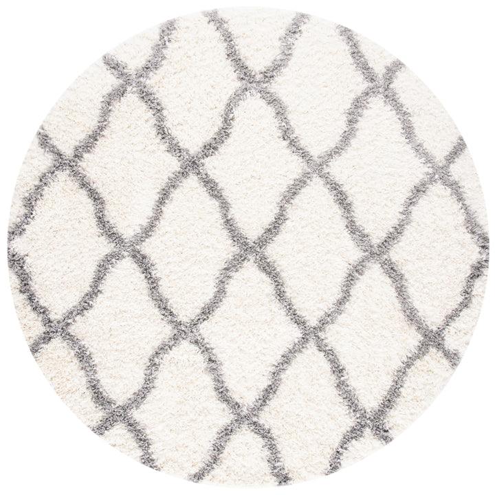 SAFAVIEH Moroccan Tassel Shag MTS358B Ivory / Lt Grey Rug Image 4