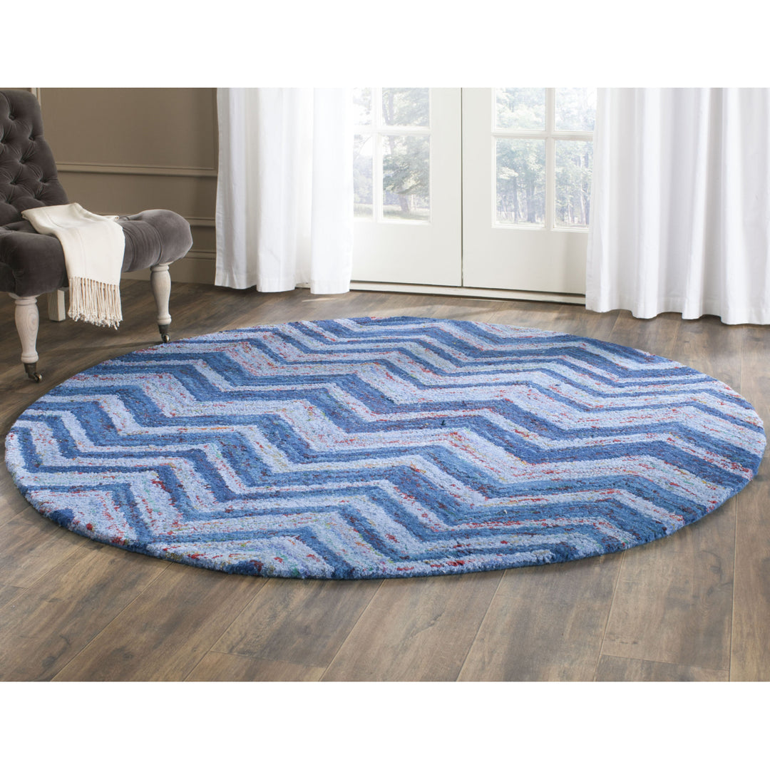 SAFAVIEH Nantucket NAN145A Handmade Blue / Multi Rug Image 11