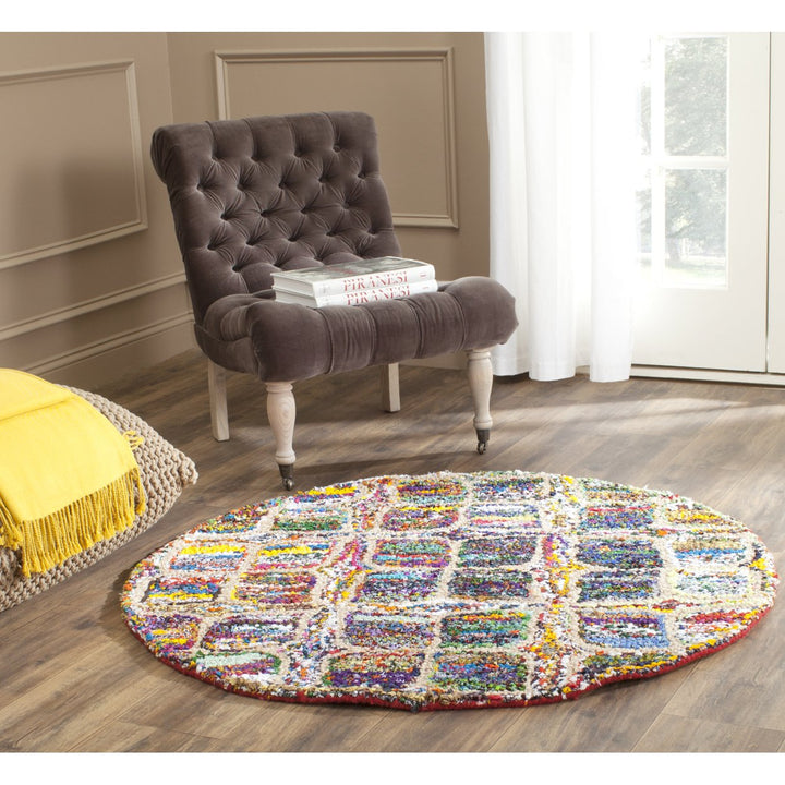 SAFAVIEH Nantucket Collection NAN438A Handmade Multi Rug Image 10