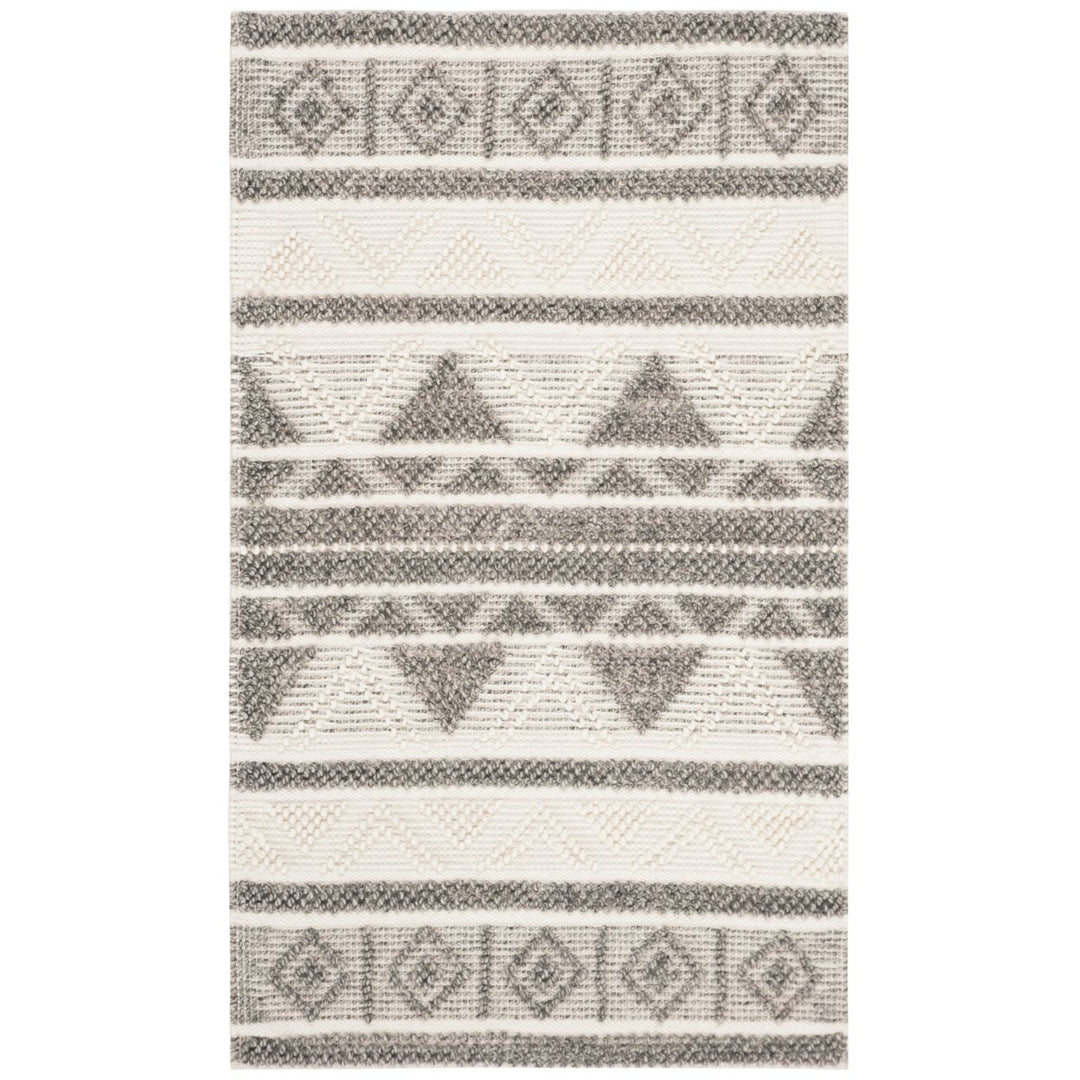 SAFAVIEH Natura NAT104A Handwoven Ivory / Grey Rug Image 7