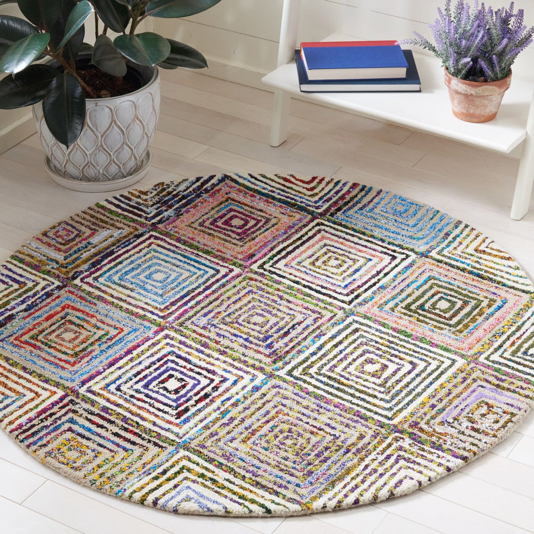 SAFAVIEH Nantucket Collection NAN608A Handmade Creme Rug Image 8