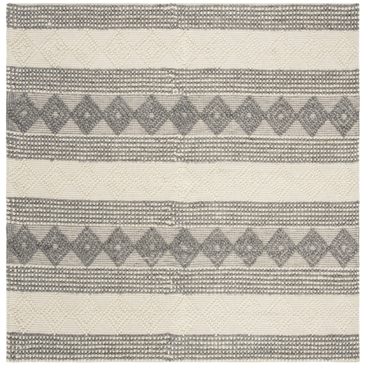 SAFAVIEH Natura NAT105F Handwoven Grey / Ivory Rug Image 6