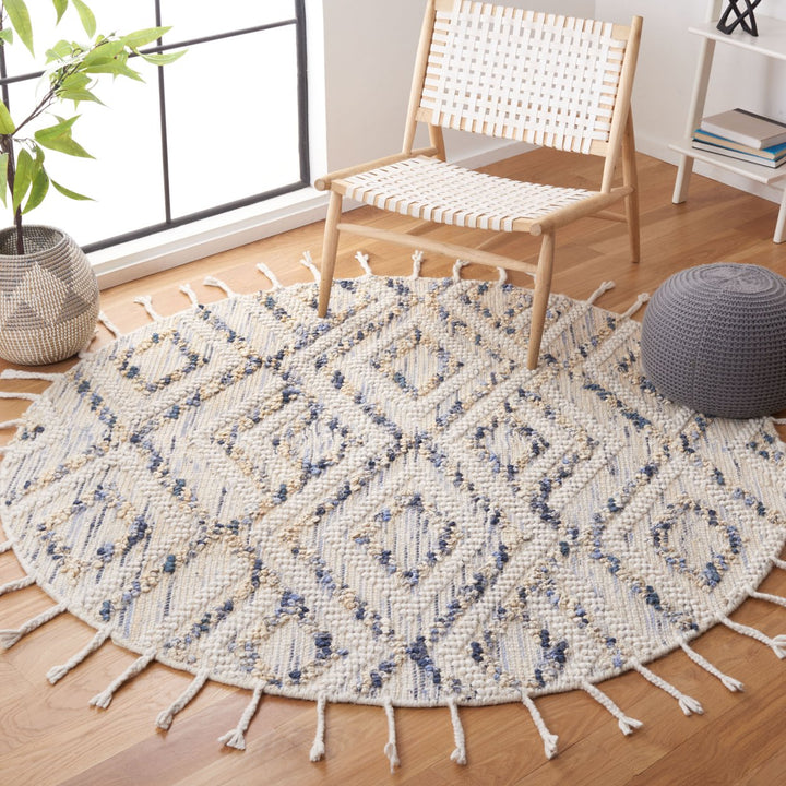 SAFAVIEH Natura NAT177M Handmade Ivory / Blue Rug Image 2