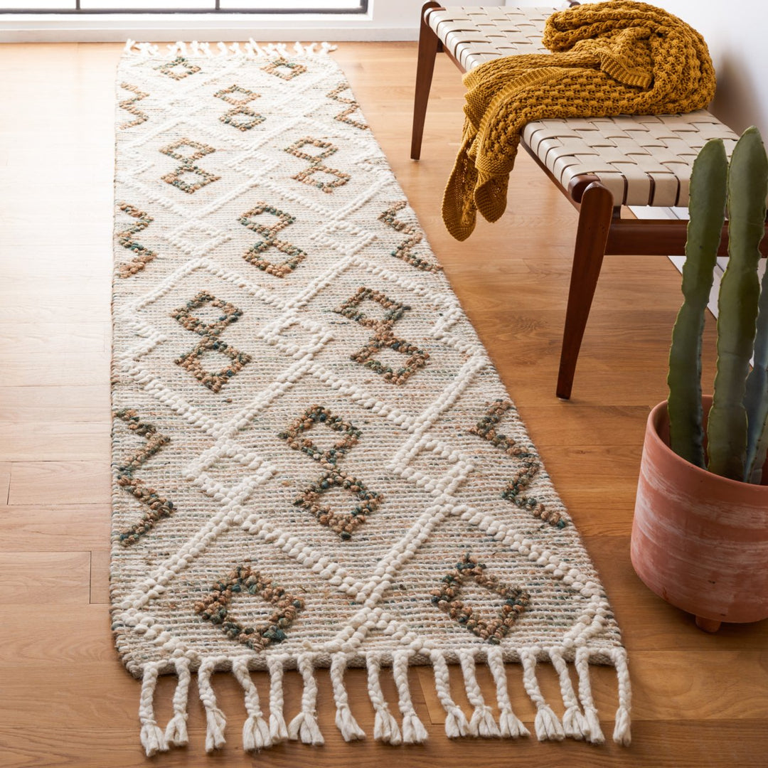 SAFAVIEH Natura NAT180Y Handmade Ivory / Emerald Rug Image 3