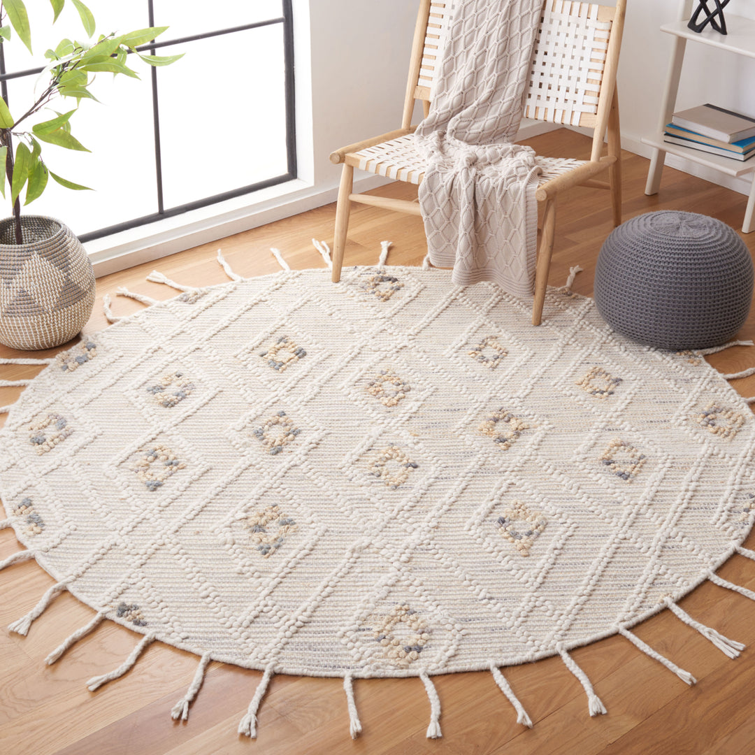 SAFAVIEH Natura NAT181F Handmade Ivory / Grey Rug Image 2