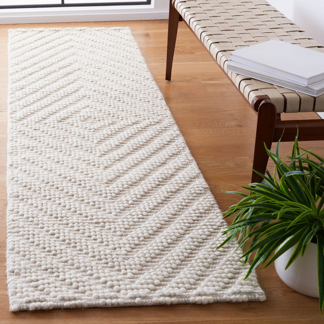 SAFAVIEH Natura Collection NAT276A Handwoven Ivory Rug Image 2