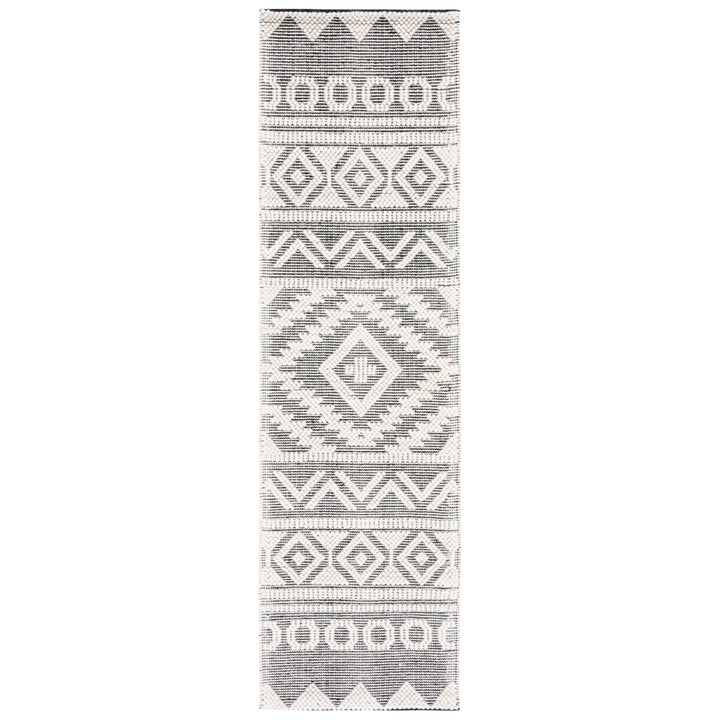 SAFAVIEH Natura NAT275Z Handwoven Black / Ivory Rug Image 1