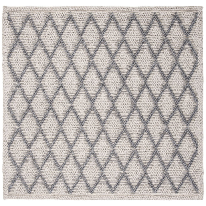 SAFAVIEH Natura Collection NAT313G Handwoven Silver Rug Image 4