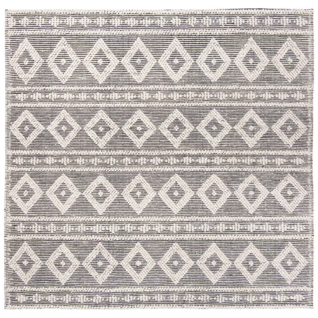 SAFAVIEH Natura Collection NAT315G Handwoven Silver Rug Image 4