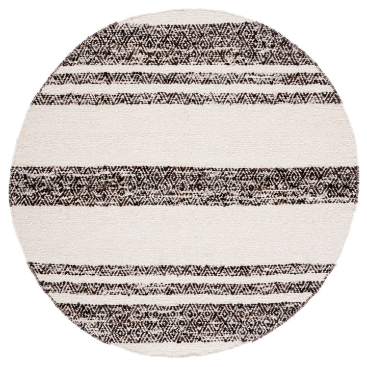 SAFAVIEH Natura NAT328Z Handwoven Black / Ivory Rug Image 1