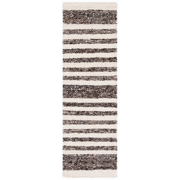 SAFAVIEH Natura NAT329Z Handwoven Black / Ivory Rug Image 5